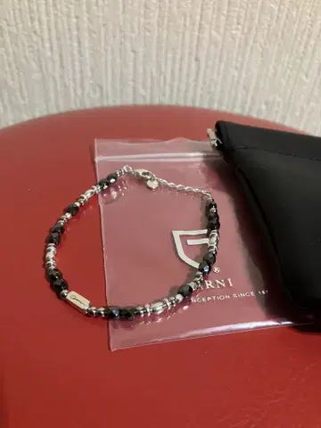 GARNI Pebble Bracelet BLACK 롱 완판템
