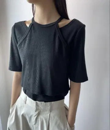 AIC. 홀더 레이어드 리브 탑