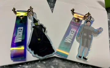 위키드 아크릴 키링 2개 세트