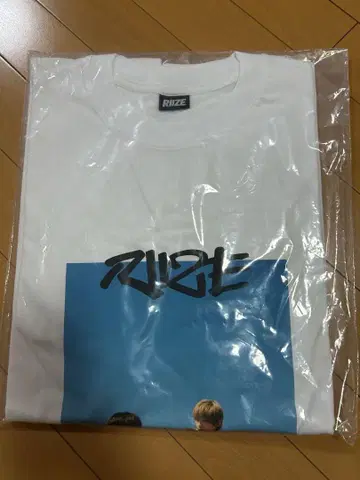 RIIZE RIIZING DAY 티셔츠 쇼타로 소희 성찬