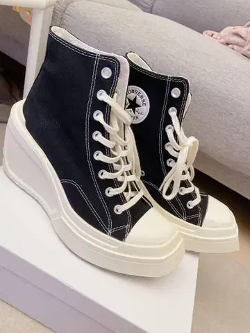 한국 한정판 CONVERSE 하이컷 통굽 스니커즈 US8.5