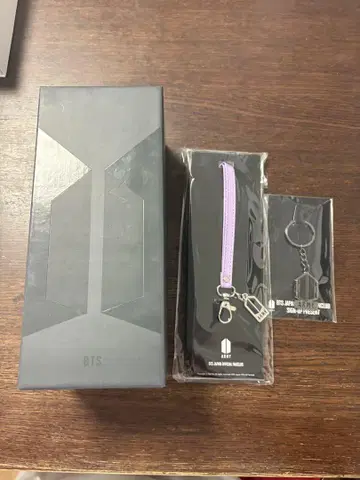 BTS 응원봉 키링 스트랩 세트