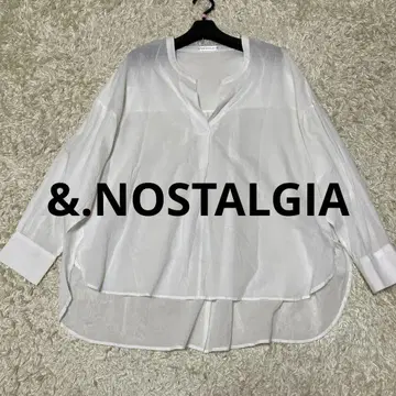 &.NOSTALGIA 화이트 V넥 긴팔 셔츠