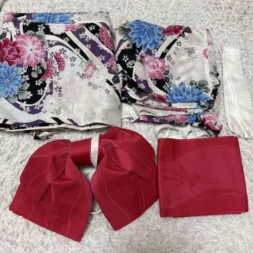 여성용 유카타 핑크 화이트 꽃무늬 시마무라