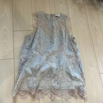 CARVEN 레이스 슬리브리스 블라우스 블루 상의 칼벤