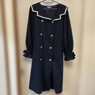 axesPOETIQUE 세일러 카라 코트