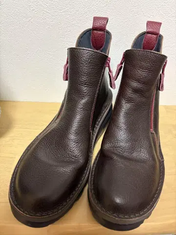 JS 하트 라벨 가죽 더블 지퍼 부츠 23.5cm