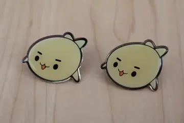 파라짱 핀 배지 2개 세트