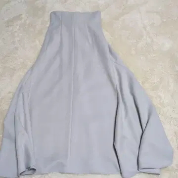SNIDEL 라이트 그레이 플레어 스커트