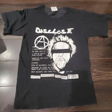 DISCLSOSE 티셔츠 CRUST 디스차지