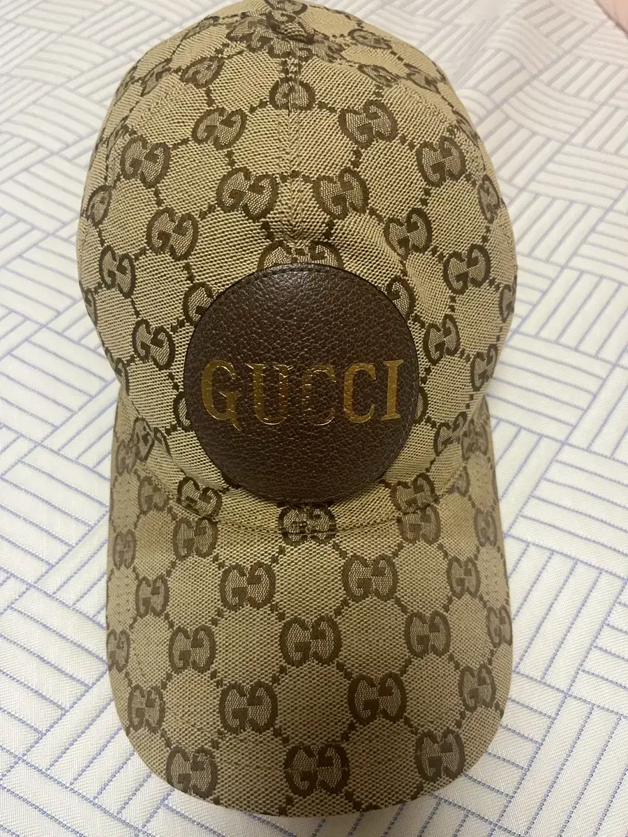 Authentic Gucci L Cap in Excellent Condition, Hard to Find