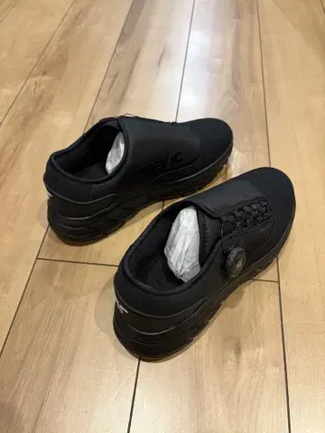 TELIC UNCINUS FL 리커버리 신발