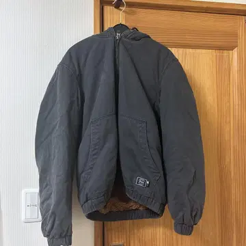 자라 후디 S