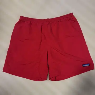 Patagonia 숏팬츠 7인치 빨간색