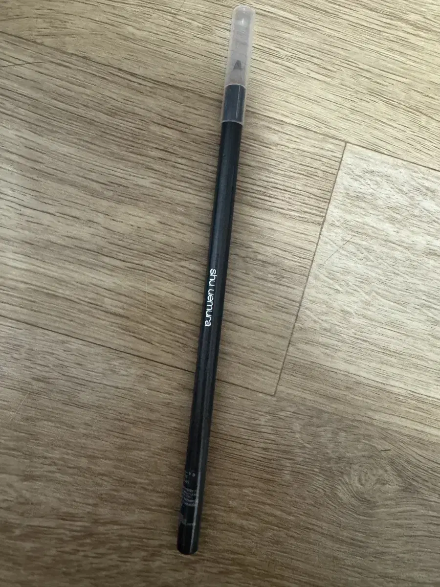 Shu Uemura Seal Brown Entropy Wit Beige