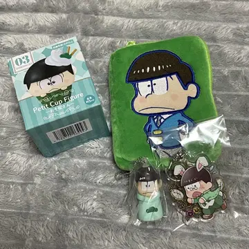 오소마츠 6쌍둥이 굿즈 쵸로마츠 세트 피규어 키링 손가락 인형 파우치