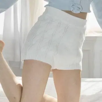 케이블 니트 하트 디자인 짧은 바지