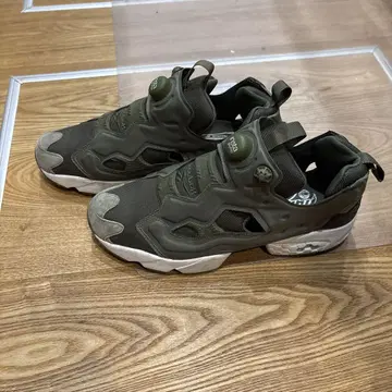 인스타 펌프 스니커즈 올리브 그린
