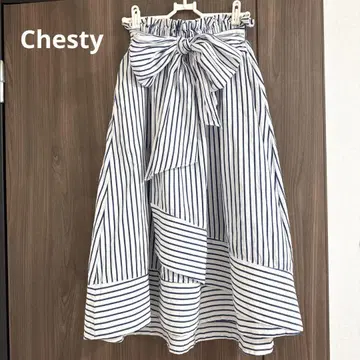 Chesty 체스티 파랑과 화이트 스트라이프 스커트 S