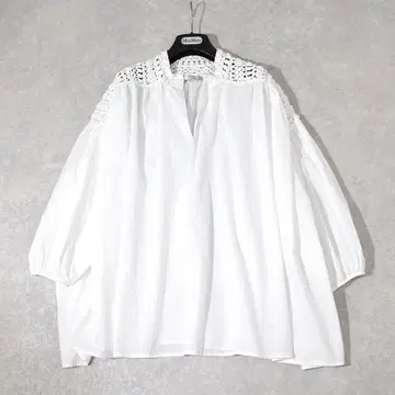 더마 컬렉션 요크 레이스 볼륨 개더 블라우스 화이트 3 루즈핏
