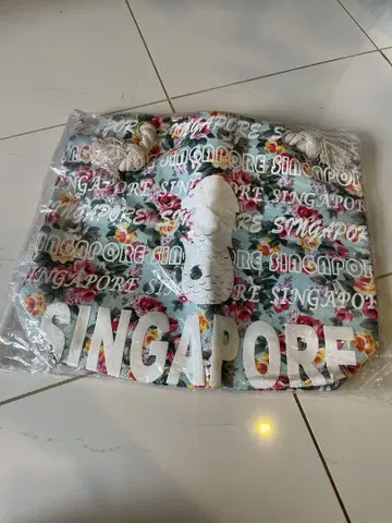 새상품 SINGAPORE 플라워 패턴 에코백