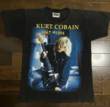 90S KURT COBAIN 추모 티셔츠 커트 코베인