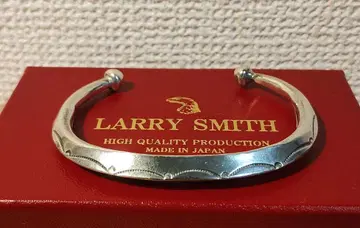 LARRY SMITH 뱅글