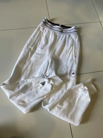아디다스 화이트 조거 팬츠
