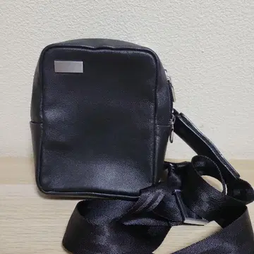 Porsche Design 블랙 바디백