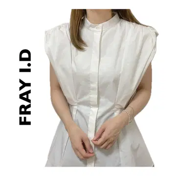 FRAY I.D 프레이 아이디 슬리브리스 턱 숄더 페플럼 셔츠