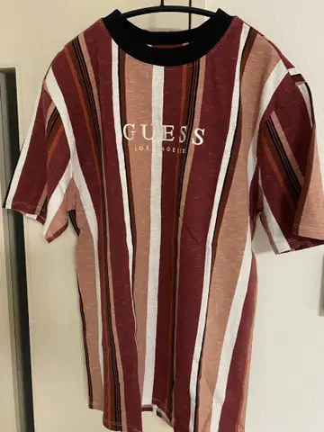 GUESS 스트라이프 티셔츠 S 사이즈