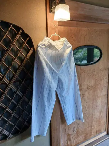 ACTUS eauk 와이드 팬츠(미사용 새상품)