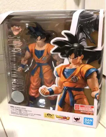 S.H.Figuarts 손오공 SUPER HERO 반다이