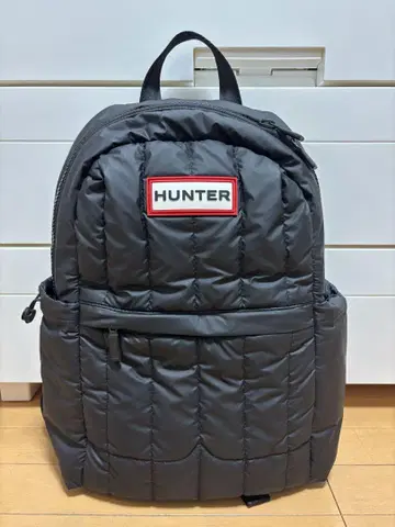 HUNTER 퀼팅 백팩 블랙
