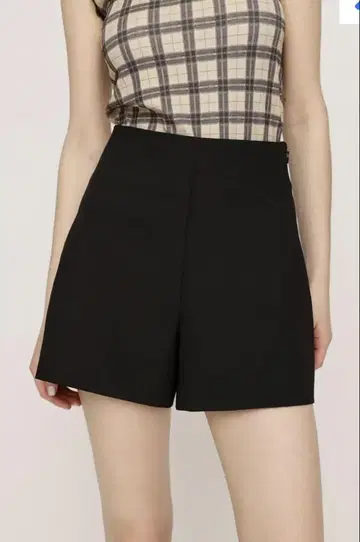 SLY 스라이 MINIMAL HW 숏 팬츠 S 사이즈