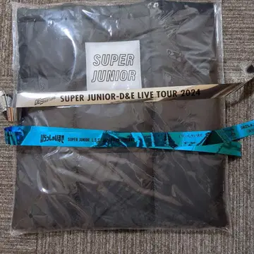 SuperJunior 퀼팅 백 Blue World