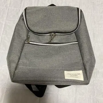 그레이 백팩