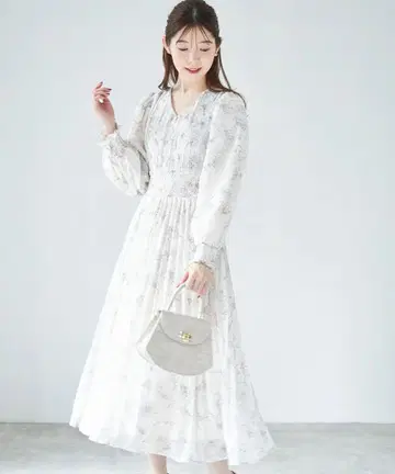 tocco 라인 플라워 프린트 셔링 플리츠 원피스 라이트 그레이