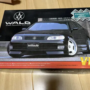 아오시마 WALD 발트 14 아리스토 프라모델 1/24 VIP car