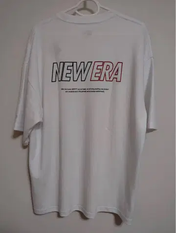 새상품 NEWERA (뉴 에라) 남성용 오버 사이즈 퍼포먼스 반팔 티셔츠