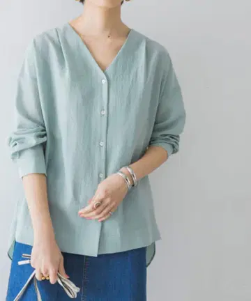 URBAN RESEARCH V넥 턱 셔츠