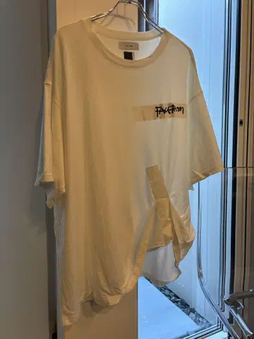 Facetasm 껌 테이프 티셔츠
