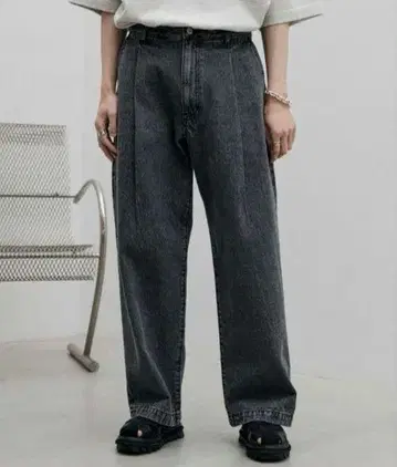 WYM LIDNM TUCK WIDE LOOSE DENIM 블랙 M