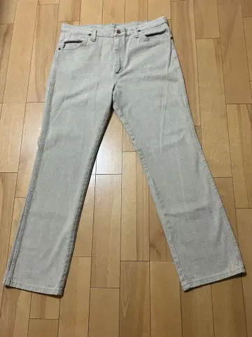 랭글러 화이트 스트레이트 데님 W36xL32