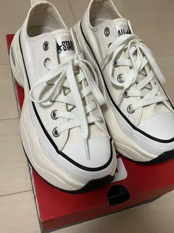 CONVERSE 컨버스 통굽 스니커즈 올스타 23.5cm