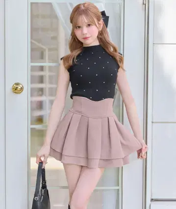 명품 슬림 레그를 연출하는 스커트 더스티 핑크 S 사이즈 미셸 마카롱