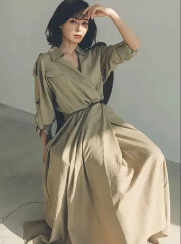 트렌치 디테일 원피스