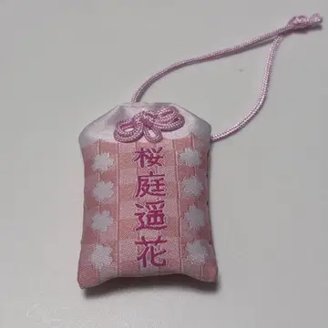 사쿠라바 하야카 파루탄 부적 부적 파루탄 신사