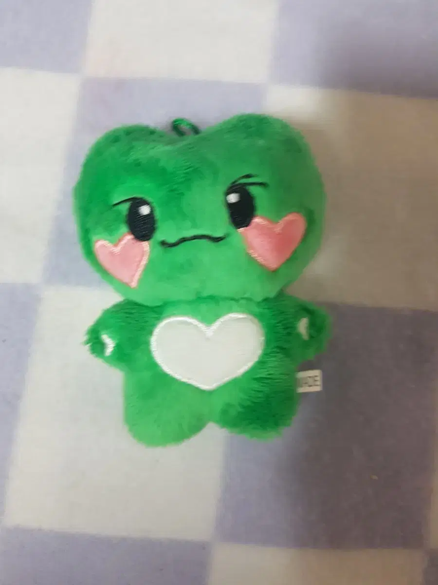 세븐틴 디에잇 10cm 인형 하트잇