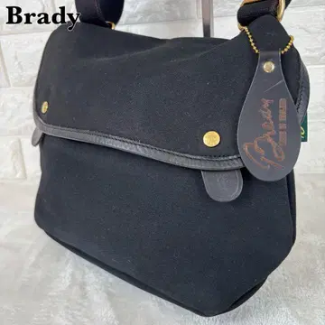 브래디 BRADY 에이본 숄더백 참 포함 블랙